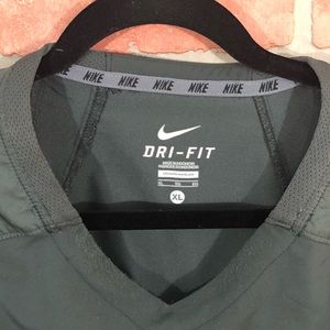 Nike Sweaters - HOST PICK!!! SF Giants Nike Dry Fit Sweatshirt. Nike Sweaters - HOST PICK!!! SF Giants Nike Dry Fit Sweatshirt.